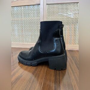 Steve Madden hutch Chelsea boot